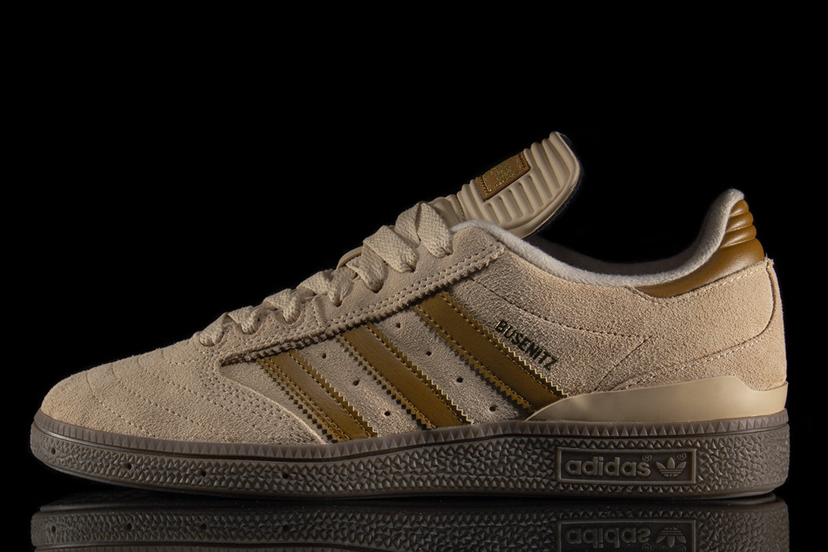 Busenitz – Premier