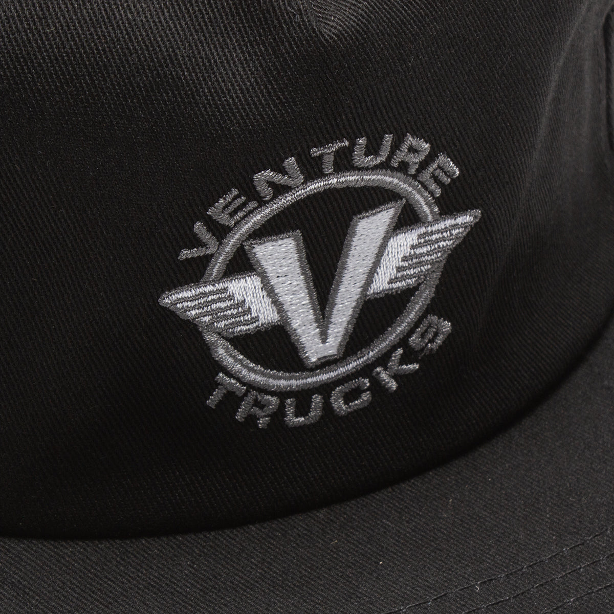 Venture | Wings Hat Color : Black