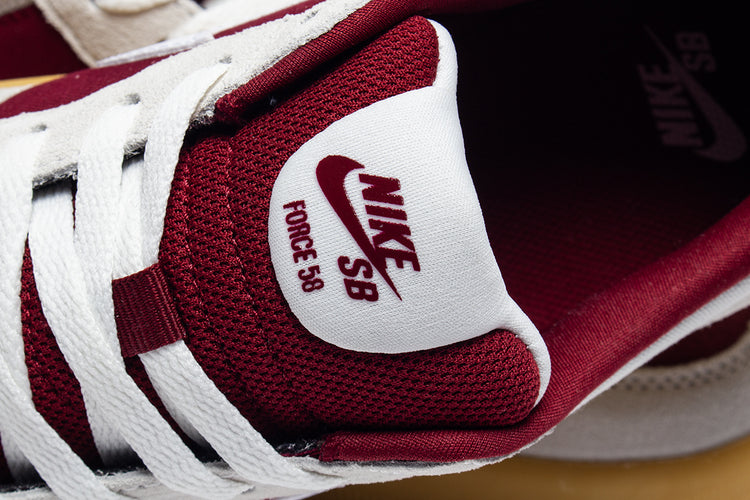 Nike SB | Force 58 team red white