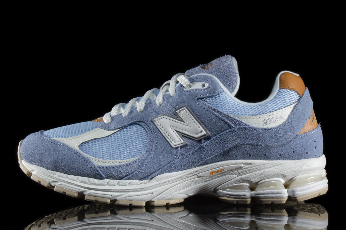 New balance 2002r light blue Clearance