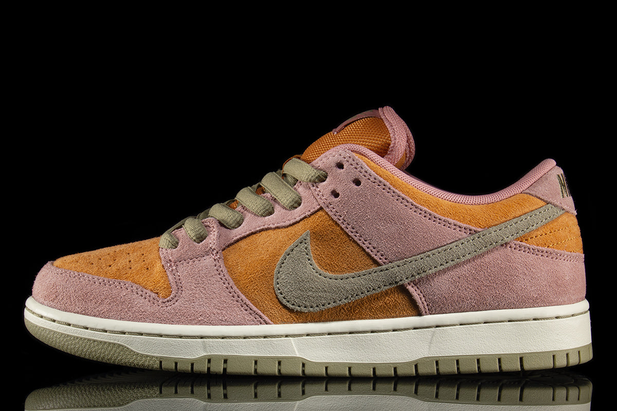 Dunk Low Pro – Premier