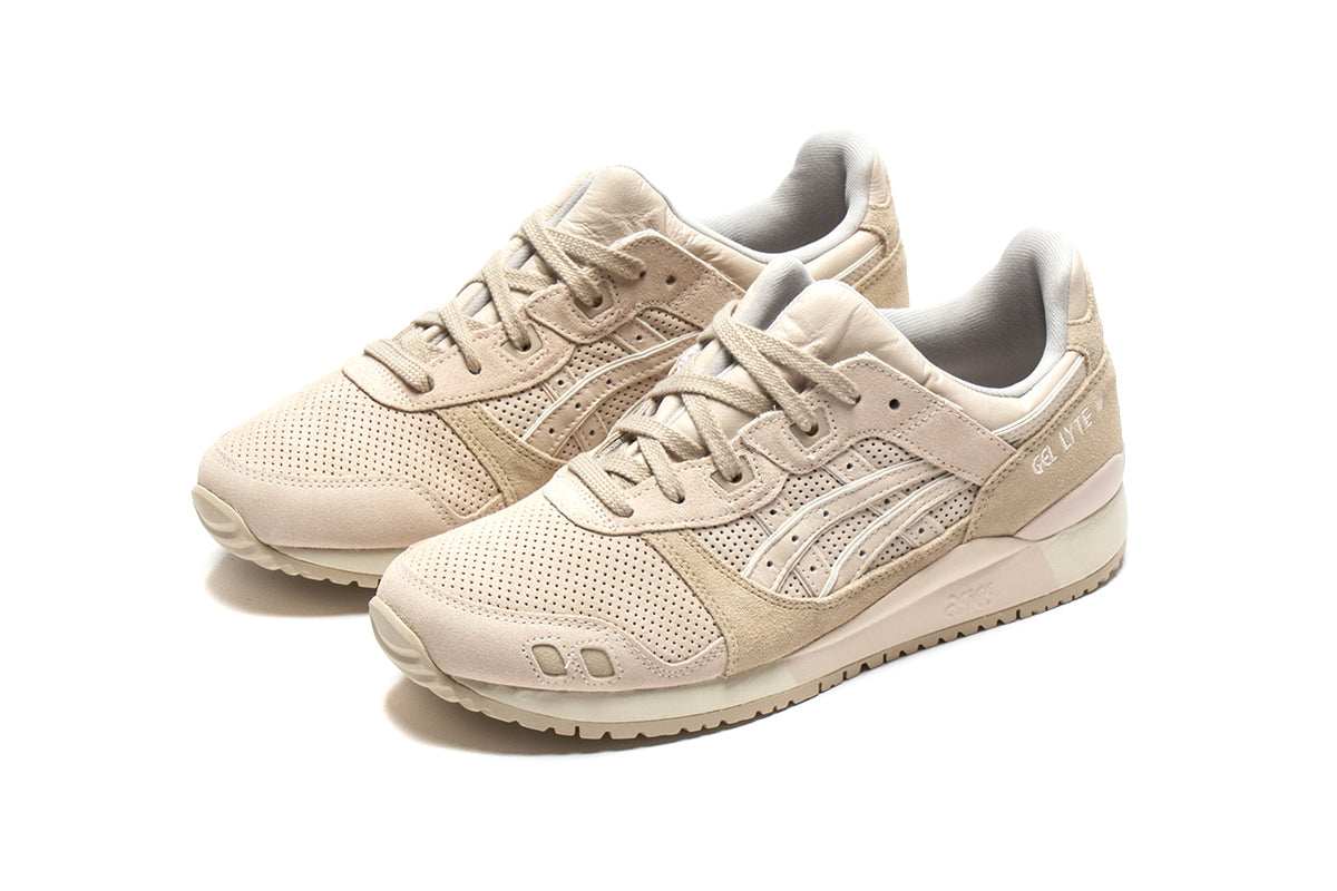 Asics | Gel-Lyte III OG Style # 1201A762.250 Color : Mineral Beige / Simply Taupe