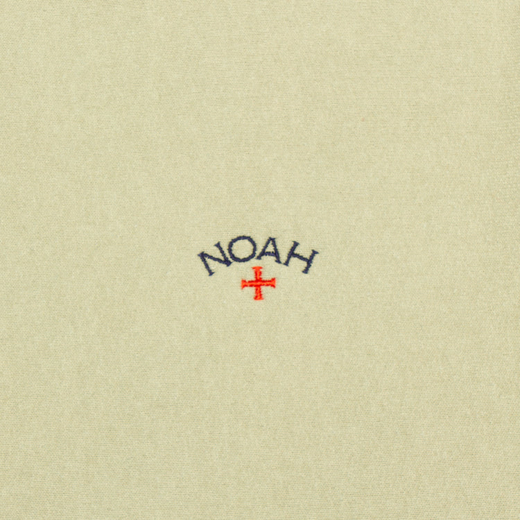 Noah | Classic Crewneck Color : Stone