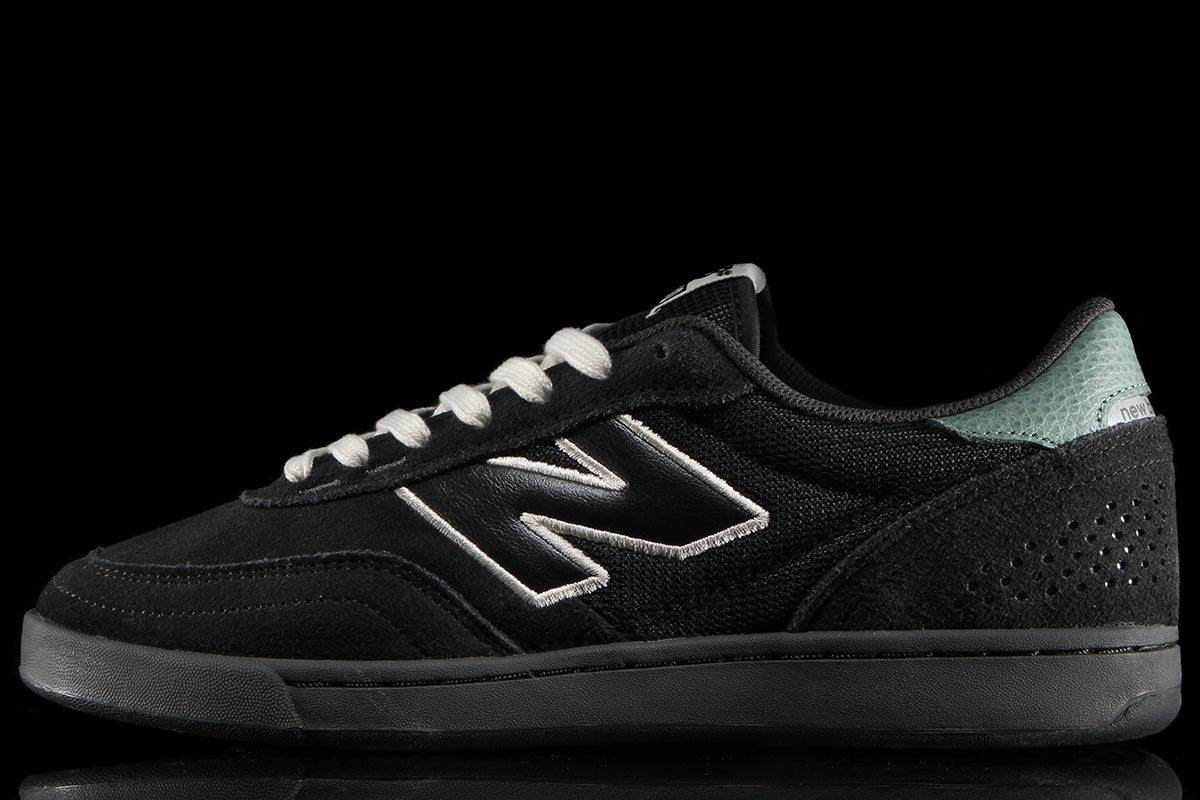 440 Low V2 - Standard & Wide – Premier