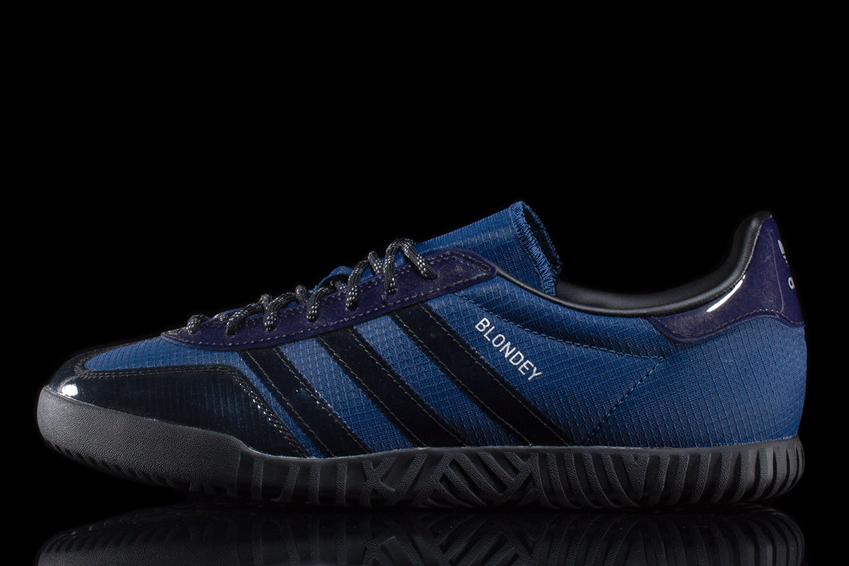A.B. Gazelle Indoor (Blondey) Premier A.B. Gazelle Indoor (Blondey) Premier