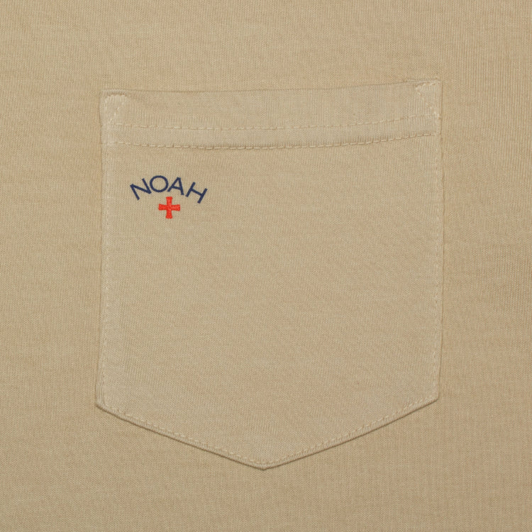 Noah Core Logo Pocket T-Shirt Color : Sand