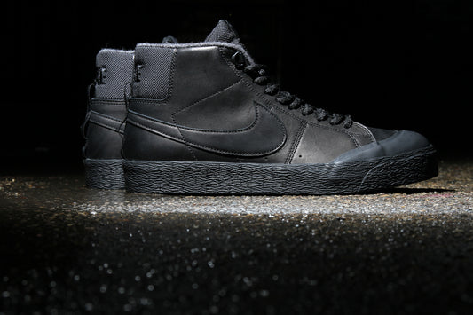NIKE SB "BOTA" BLAZER MID XT