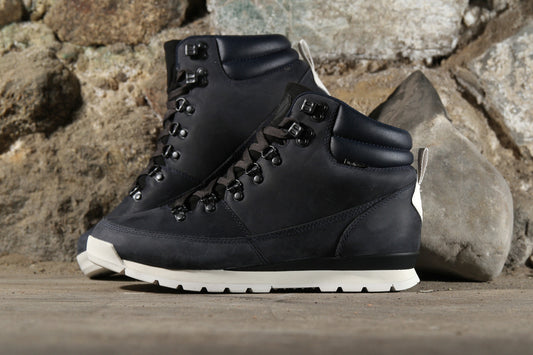 PUBLISH X THE NORTH FACE (MIDNIGHT IN ANTARCTICA)