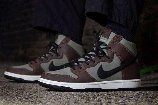 NIKE SB DUNK HIGH