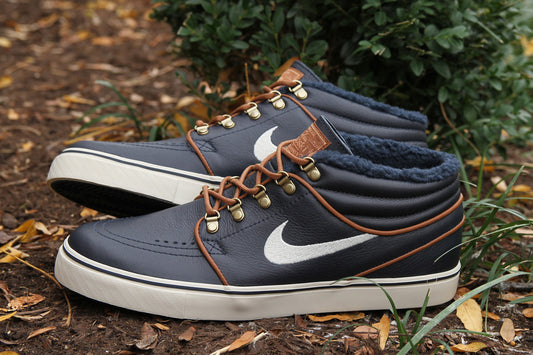 NIKE SB JANOSKI MID "DARK OBSIDIAN"