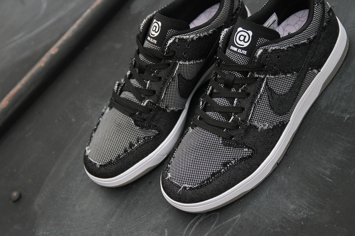 NIKE DUNK MID PREMIUM SB BE@RBRICK付 MEDICOM x NIKE SB DUNK LOW ELITE 