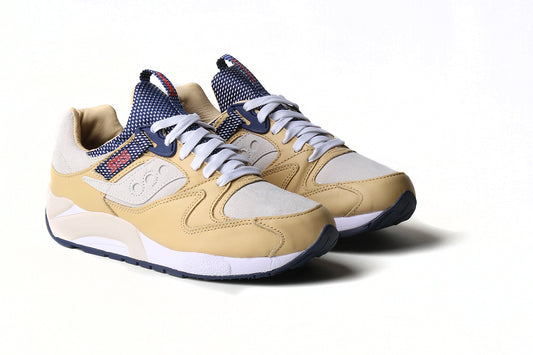 SAUCONY x SNEAKERSNSTUFF GRID 9000 "BUSINESS CLASS"