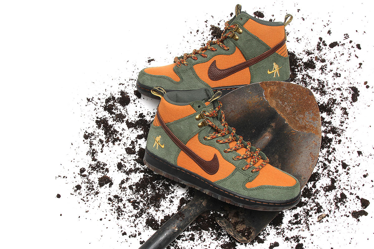 PASSPORT x NIKE SB DUNK HIGH – Premier