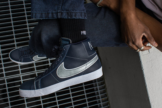 NIKE SB BLAZER MID - MASON SILVA