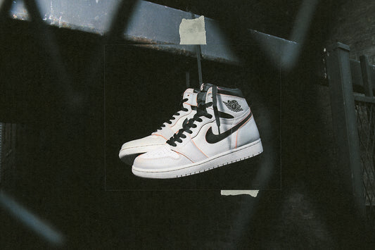 NIKE SB AIR JORDAN 1