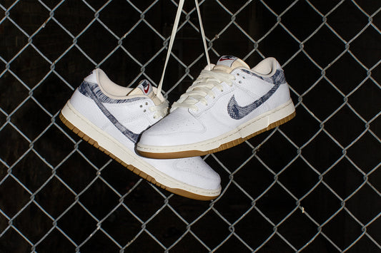 NIKE DUNK LOW 'WASHED DENIM'