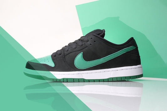 NIKE SB DUNK LOW J-PACK