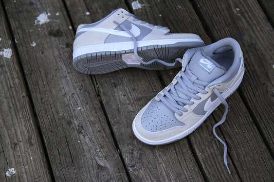 NIKE SB DUNK LOW