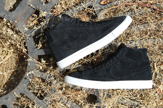 NIKE BLAZER MID