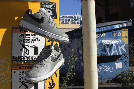 NIKE AIR FORCE 1 'LIGHT ARMY'