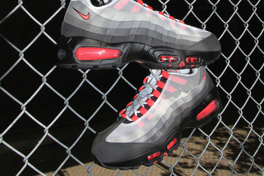 NIKE AIR MAX 95