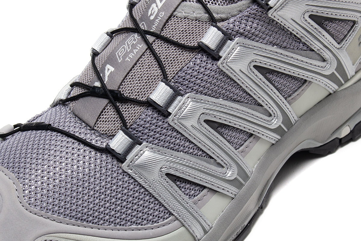 Salomon | XA Pro 3D
Style # L41617500
Color : Alloy / Silver / Lunar Rock