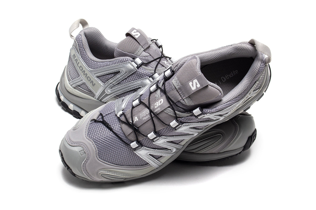 Salomon | XA Pro 3D
Style # L41617500
Color : Alloy / Silver / Lunar Rock