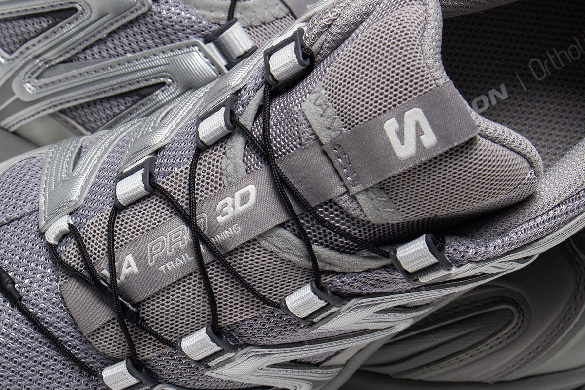 Salomon | XA Pro 3D
Style # L41617500
Color : Alloy / Silver / Lunar Rock