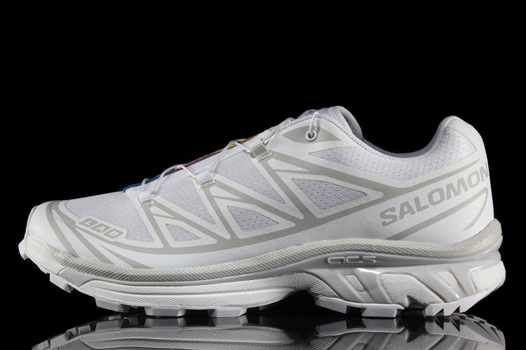 Salomon | XT-6
Style # L41252900
Color : White / Lunar Rock