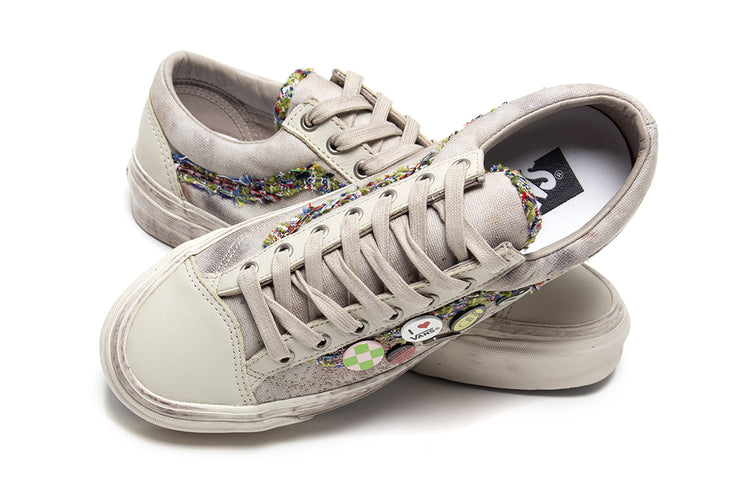 Vans OTW - LX Old Skool 36 Souvenir
Style # VN000E8V2N11
Color : Oatmeal