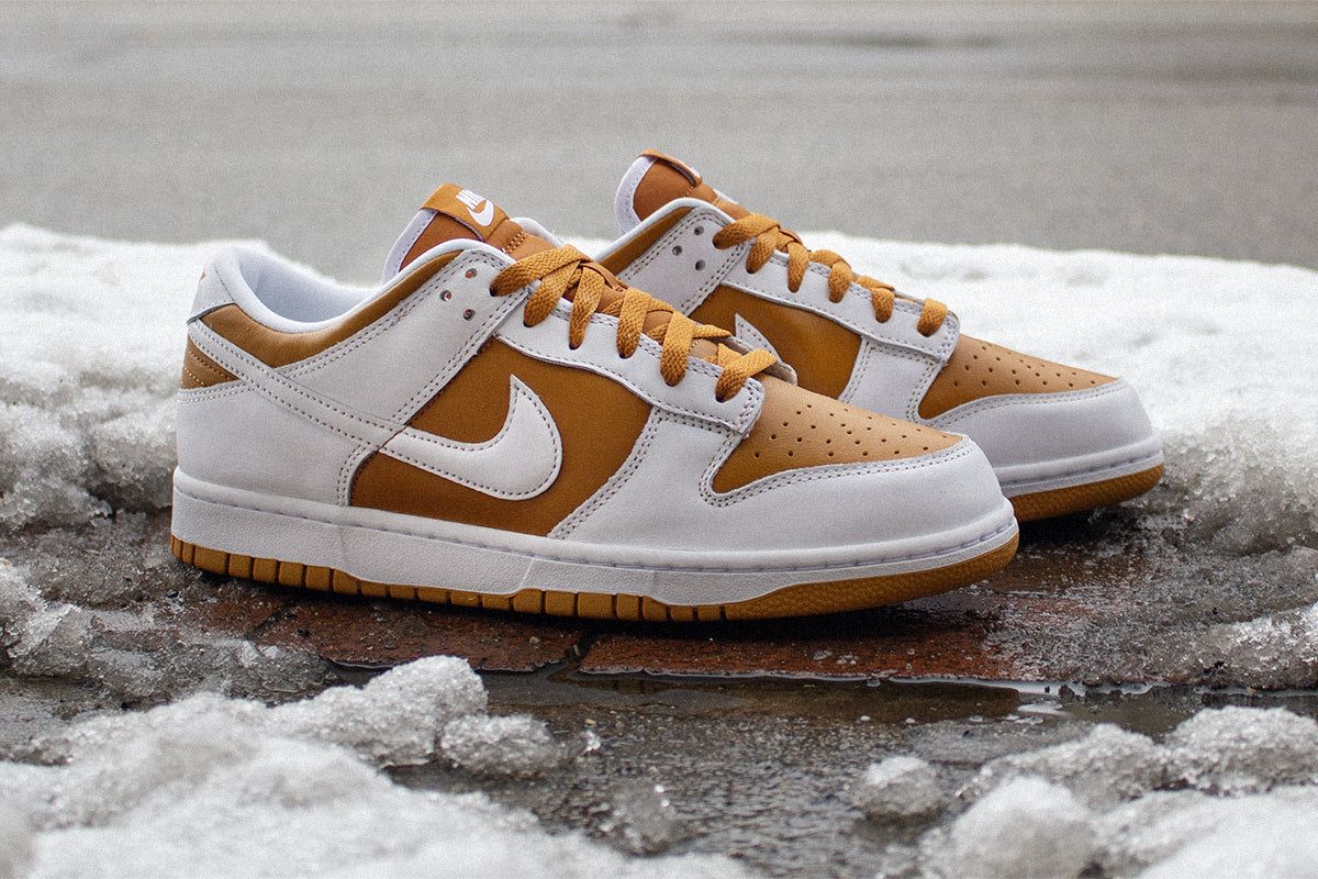 Nike | Dunk Low Style # FQ6965-700 Color : Dark Curry / White