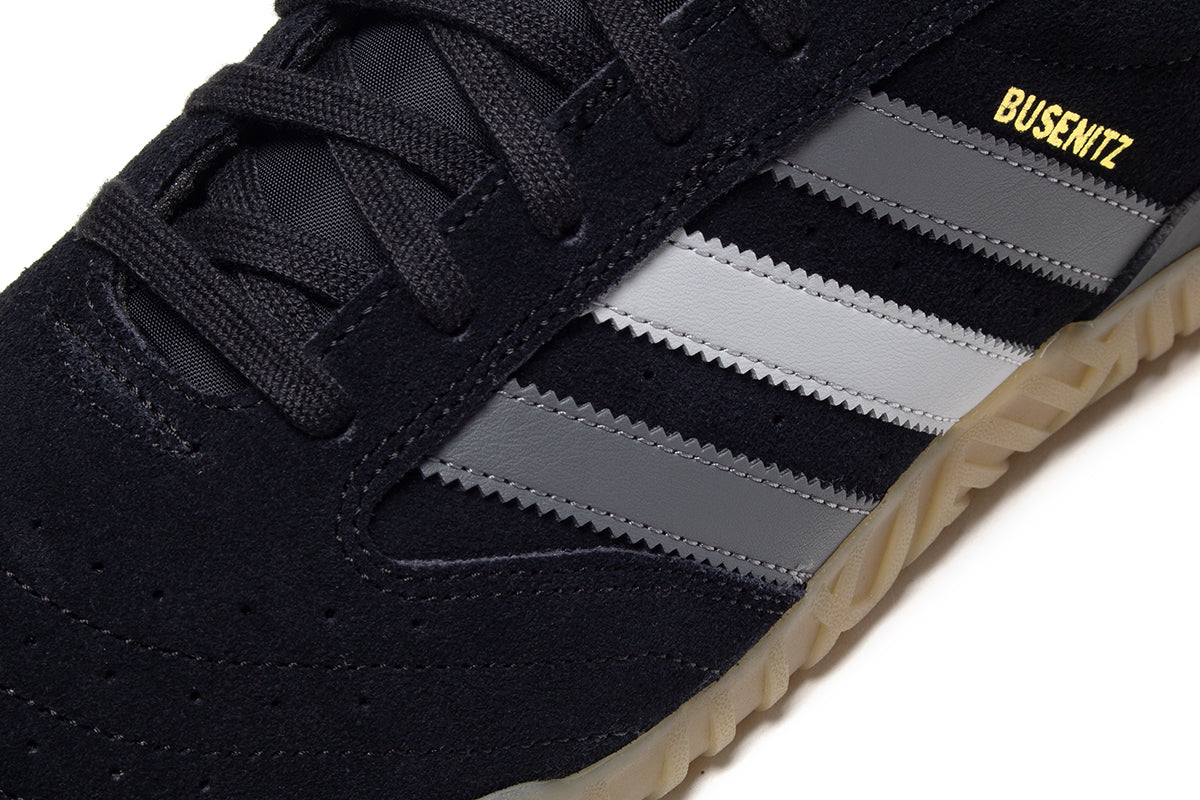 Adidas - Busenitz Indoor Super
Style # HQ4700
Color : Core Black / Grey Four / Grey Two
