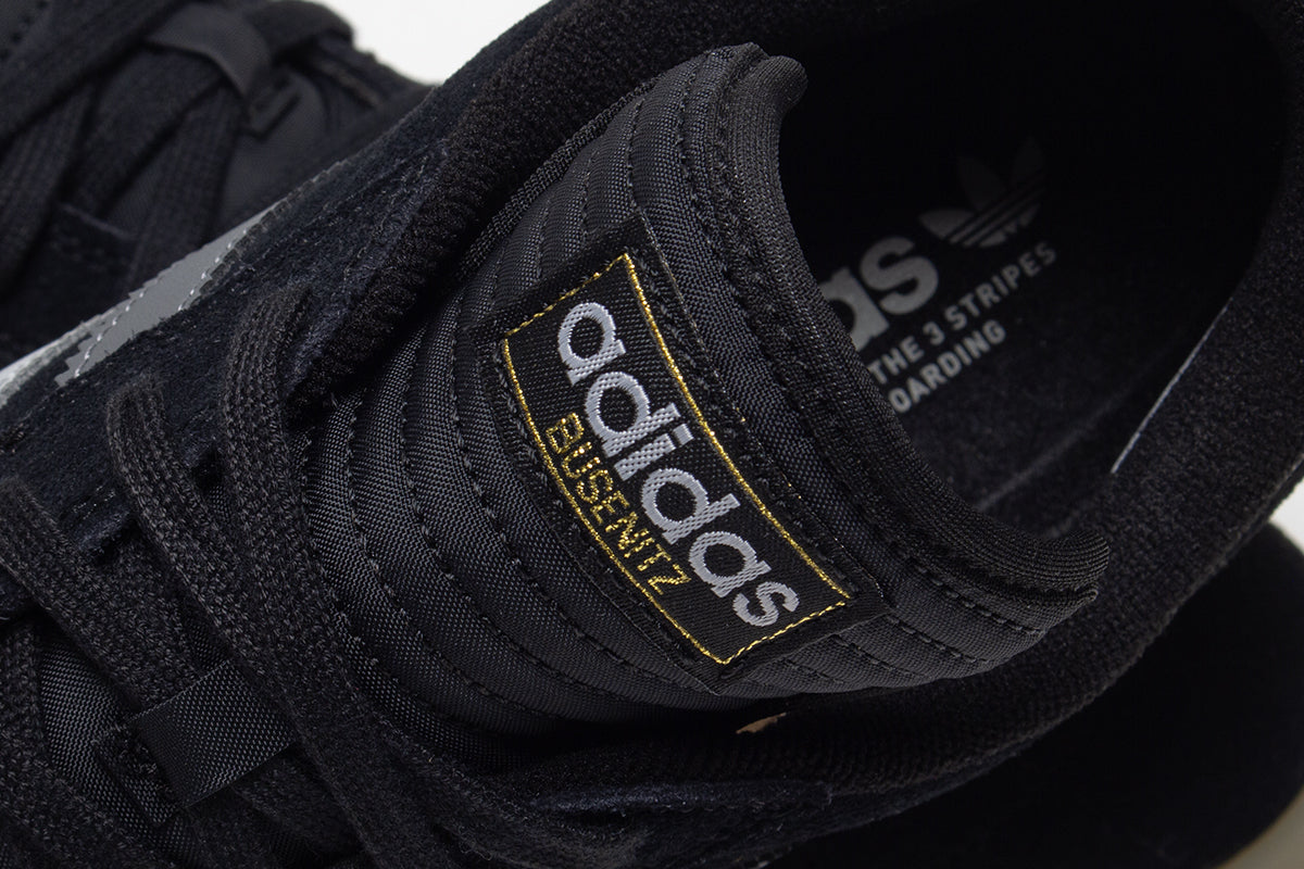 Adidas - Busenitz Indoor Super
Style # HQ4700
Color : Core Black / Grey Four / Grey Two