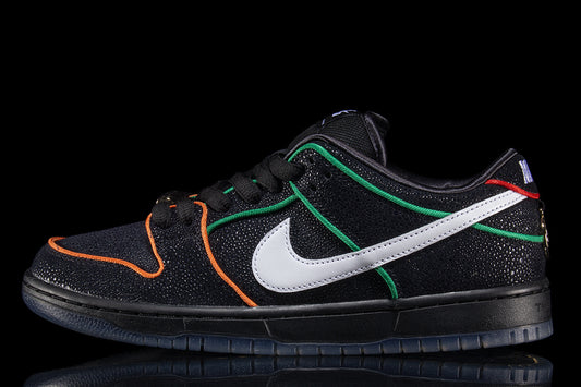 Nike SB - Dunk Low Pro x Bronx Girls
Style # HV1664-001
Color : Black / White / Challenge Red / Total Orange