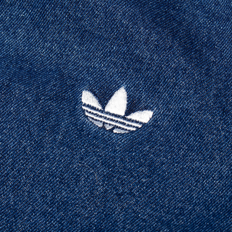 Adidas Originals - Women's Firebird Denim Track Top

Style # KD2913
Color : Medium Vintage Denim