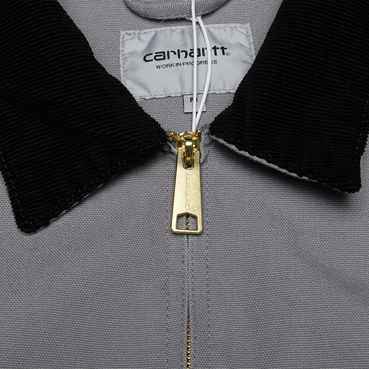 Carhartt WIP | Detroit Jacket - Unlined Dearborn Canvas
Style # I033112-2NZ
Color : Yosemite / Black