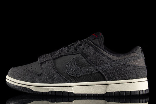 Nike | Dunk Low Pro Retro
Style # HF3145-001
Color : Black / Off Noir / Medium Ash / Coconut Milk