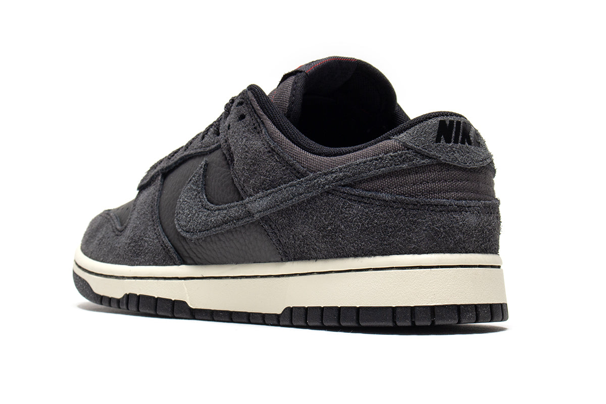 Nike | Dunk Low Pro Retro
Style # HF3145-001
Color : Black / Off Noir / Medium Ash / Coconut Milk