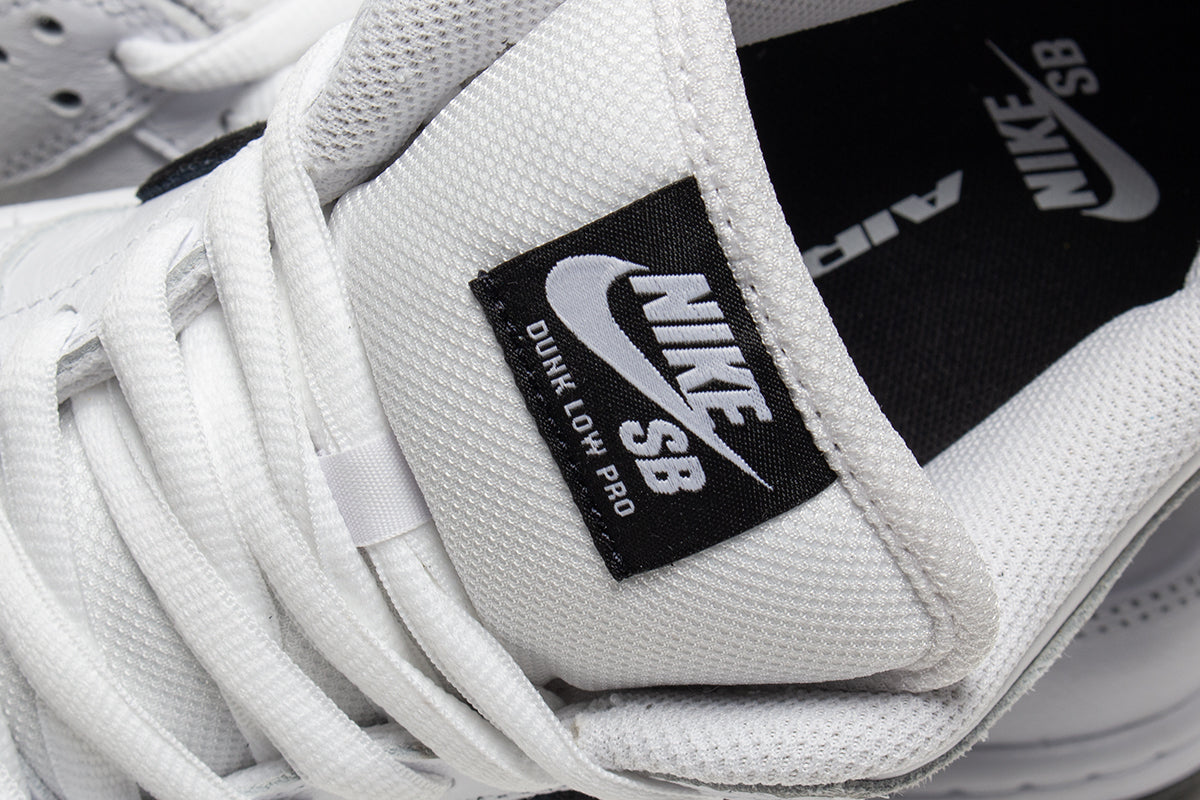 Nike SB | Dunk Low Pro
Style # HF3704-100
Color : White / Black