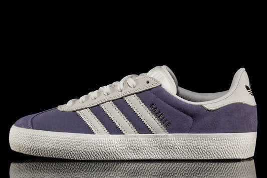 Adidas Skateboarding - Gazelle ADV
Style # HQ7546
Color : Super Purple / Chalk White / Gold Metallic