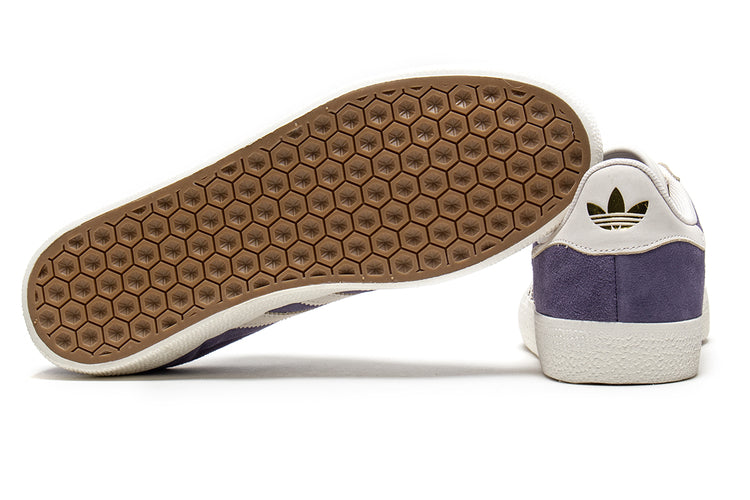Adidas Skateboarding - Gazelle ADV
Style # HQ7546
Color : Super Purple / Chalk White / Gold Metallic