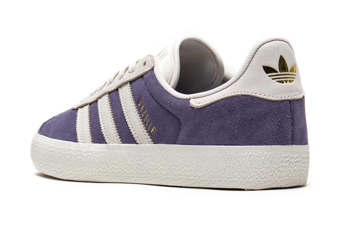 Adidas Skateboarding - Gazelle ADV
Style # HQ7546
Color : Super Purple / Chalk White / Gold Metallic