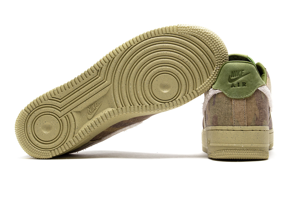 Nike - Air Force 1 Low
Style # IO5011-300
Color : Asparagus / Wheat Grass / Aluminum / Phantom