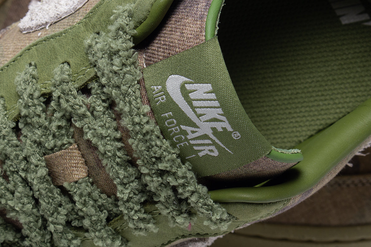 Nike - Air Force 1 Low
Style # IO5011-300
Color : Asparagus / Wheat Grass / Aluminum / Phantom