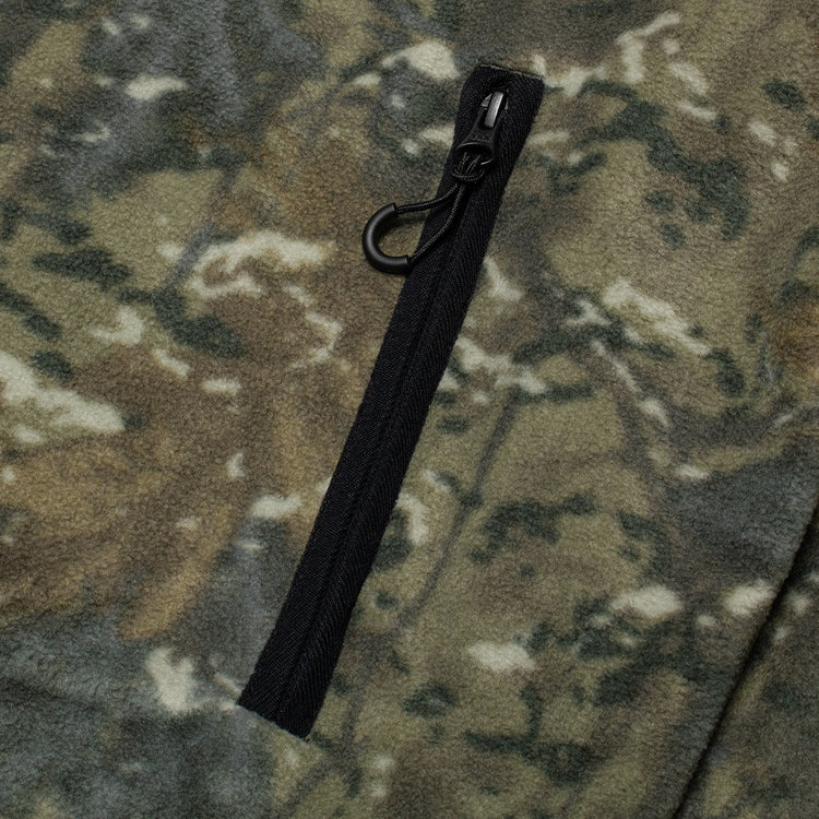 Carhartt WIP - Blevin Liner
Style # I035310-38T
Color : Camo Combi / Green