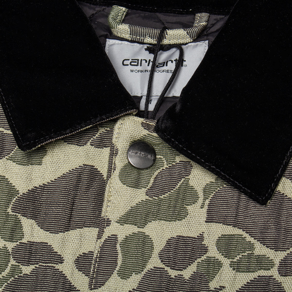 Carhartt WIP - Tapestry Chore Coat
Style # I035329-3CK
Color : Camo Duck Jacquard / Green / Tobacco