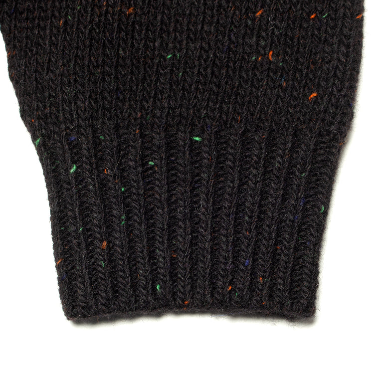 Carhartt WIP - Anglistic Sweater
Style # I010977-0JE
Color : Speckled Black