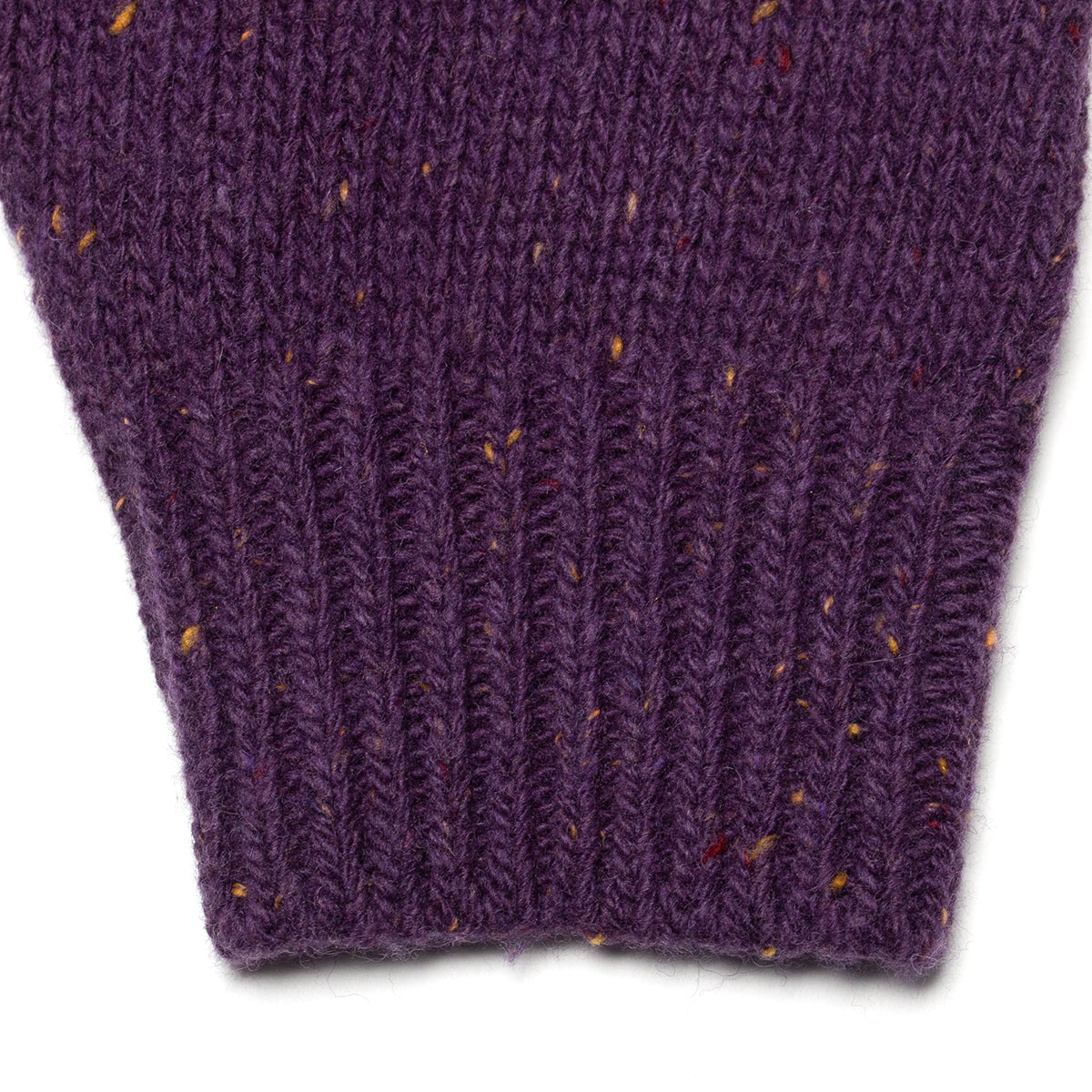 Carhartt WIP - Anglistic Sweater
Style # I010977-3AS
Color : Speckled Lokers