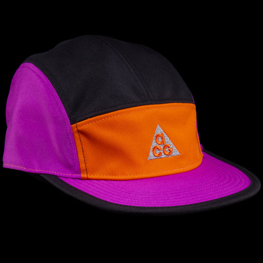 Nike - ACG Fly Unstructured Cap
Style # IH8673-819
Color : Safety Orange / Vivid Purple
