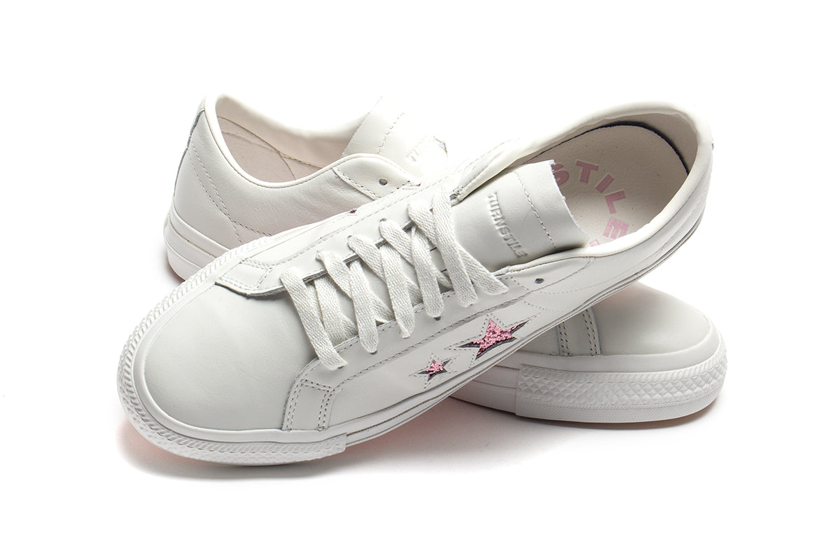Converse | One Star Pro Ox x Turnstile  Style # A08655C Color : White / Pink